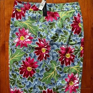 Talbots Floral Pencil Skirt - size 10 - NWT